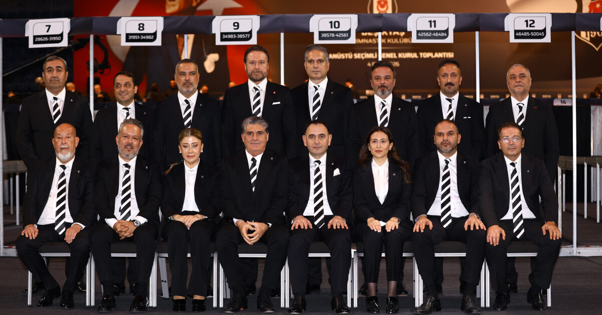 Beşiktaş'ta futbol komitesi yeniden kuruldu: Kasacı listede yok, Aksoy yeni üye