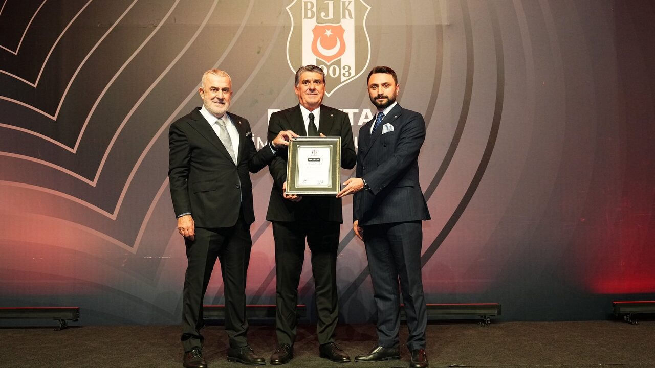 Beşiktaş'ta görev dağılımı belli oldu: Murat Kılıç ikinci başkan, Uğur Fora genel sekreter