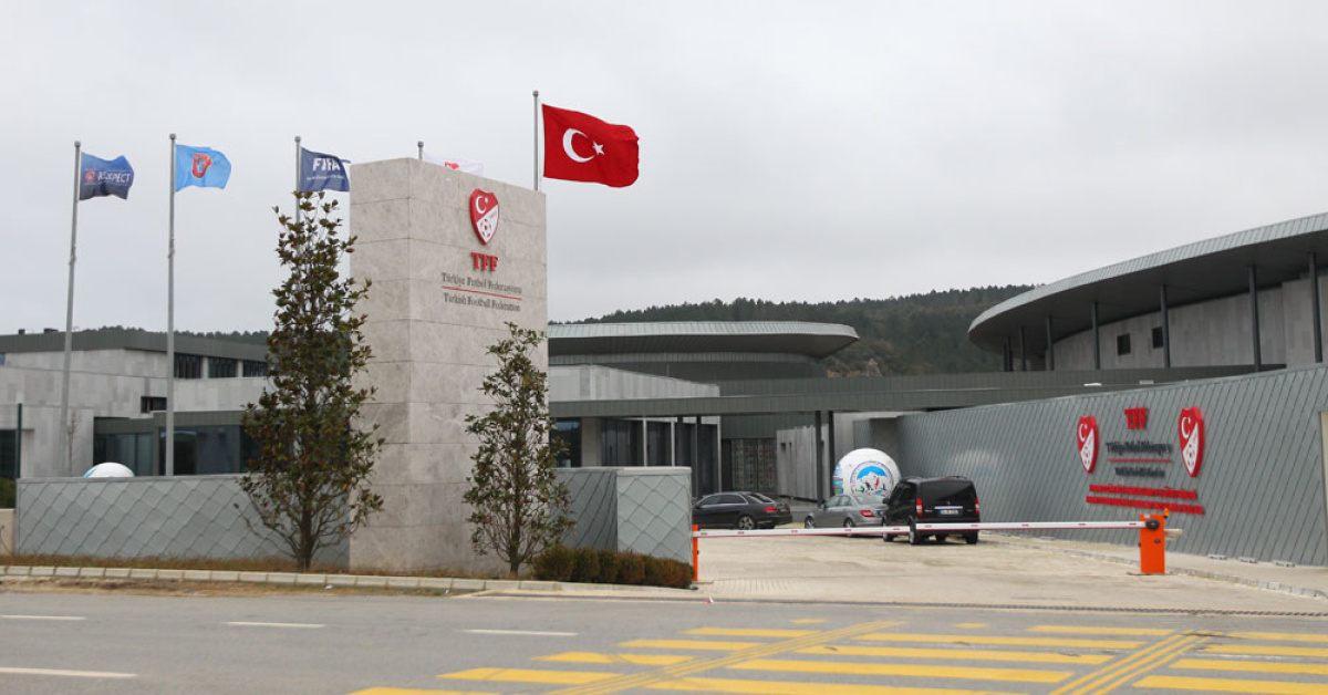 PFDK 5 Süper Lig kulübüne para cezası verdi: Trabzonspor'a 780 bin lira