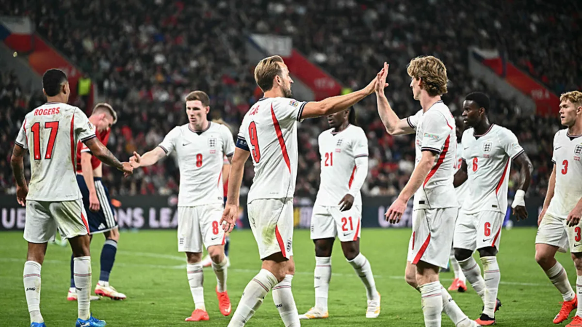 Uluslar Ligi: İspanya Hırvatistan'ı 4-1 yendi, Halil Umut Meler'li maçta İngiltere 2-0 kazandı
